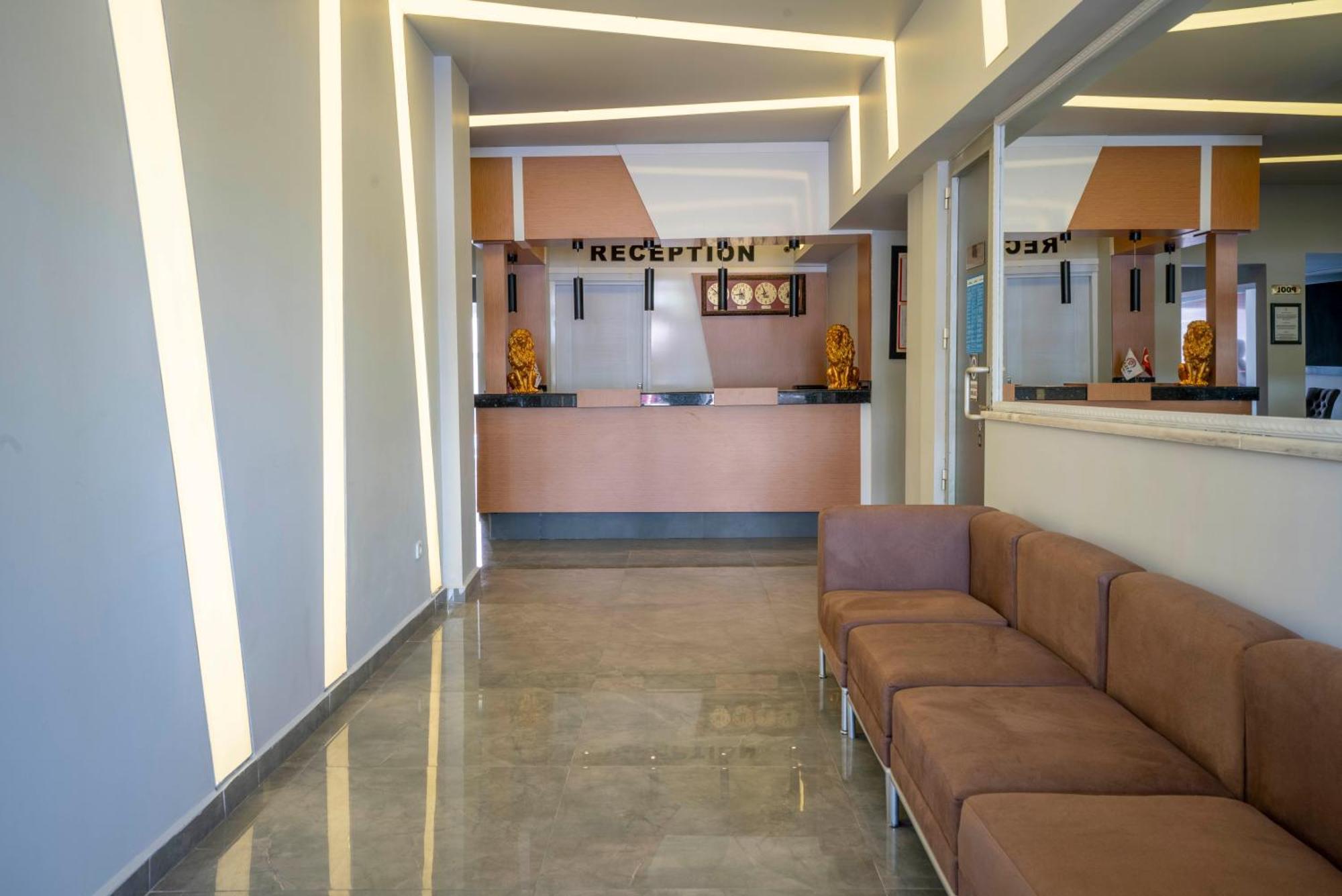 Aslan Corner Hotel Alanya Esterno foto